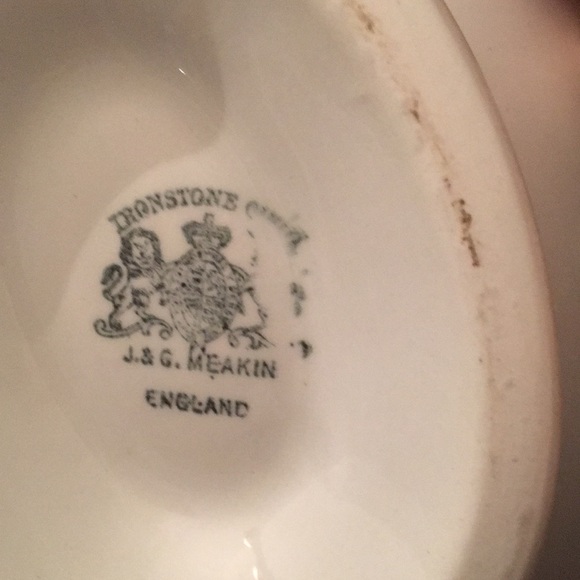 Collection of Ironstone - Picture 7 of 11